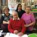 Dentro la struttura ad attenderci c' proprio Amedeo, assieme alle sue aiutanti: la 70enne Giuseppina Corriere, la 74enne Angela Cannuti, entrambe cuoche e la 38enne Marianna Rezza, che raccoglie indumenti per i bisognosi